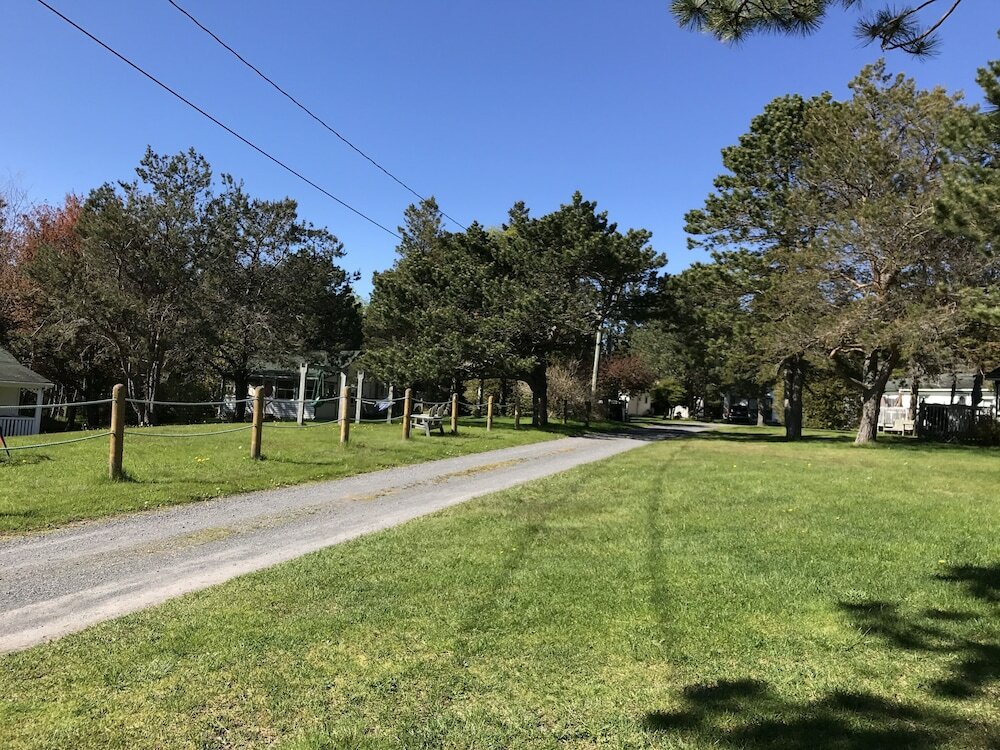 Фото By The Bay Cottages