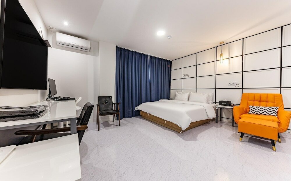 Фото Daejeon Daeheung Hotel Knock On