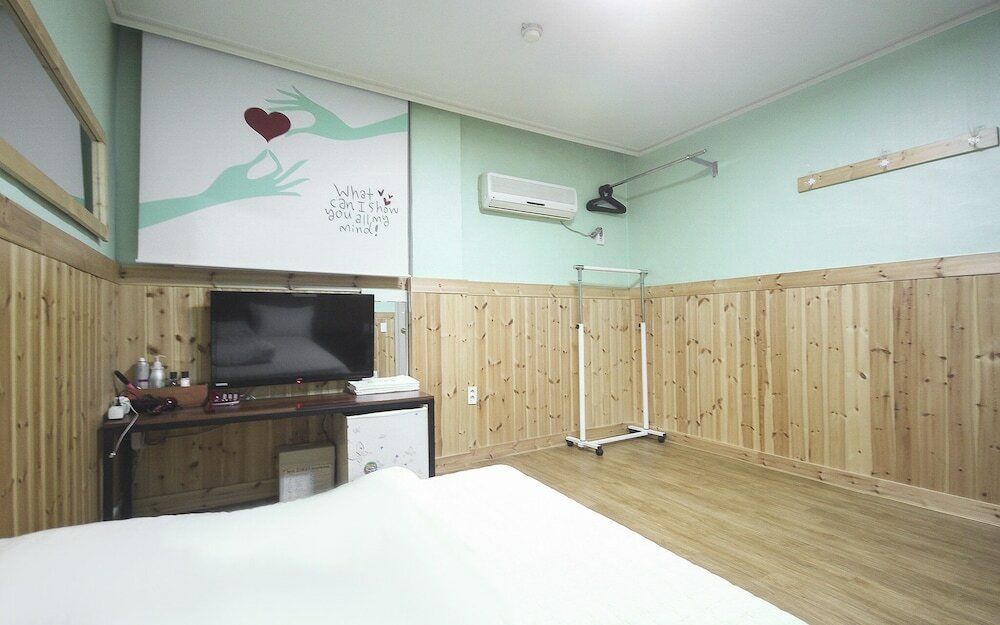 Фото Geochang Hwangsil