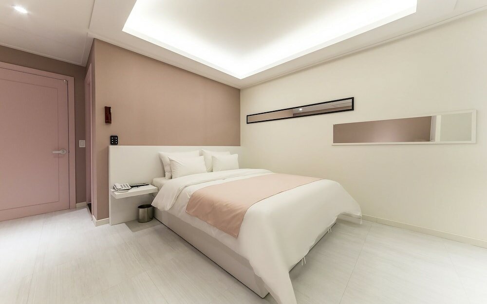 Фото Suwon Hotel Jun