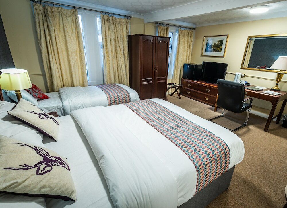 Фото Grampian Hotel