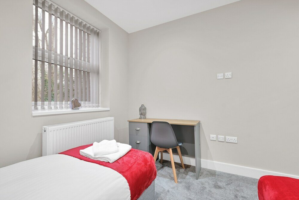 Фото Crown Place 2 & 3 Bedroom Luxury Apts