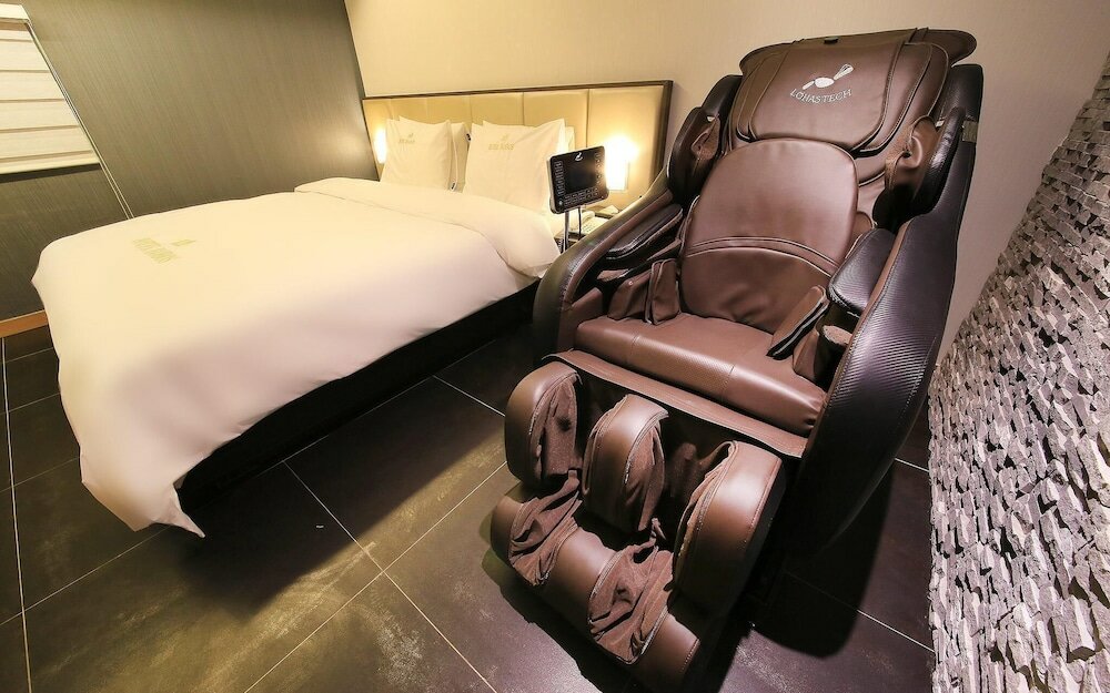 Фото Uiwang Hotel Bobos