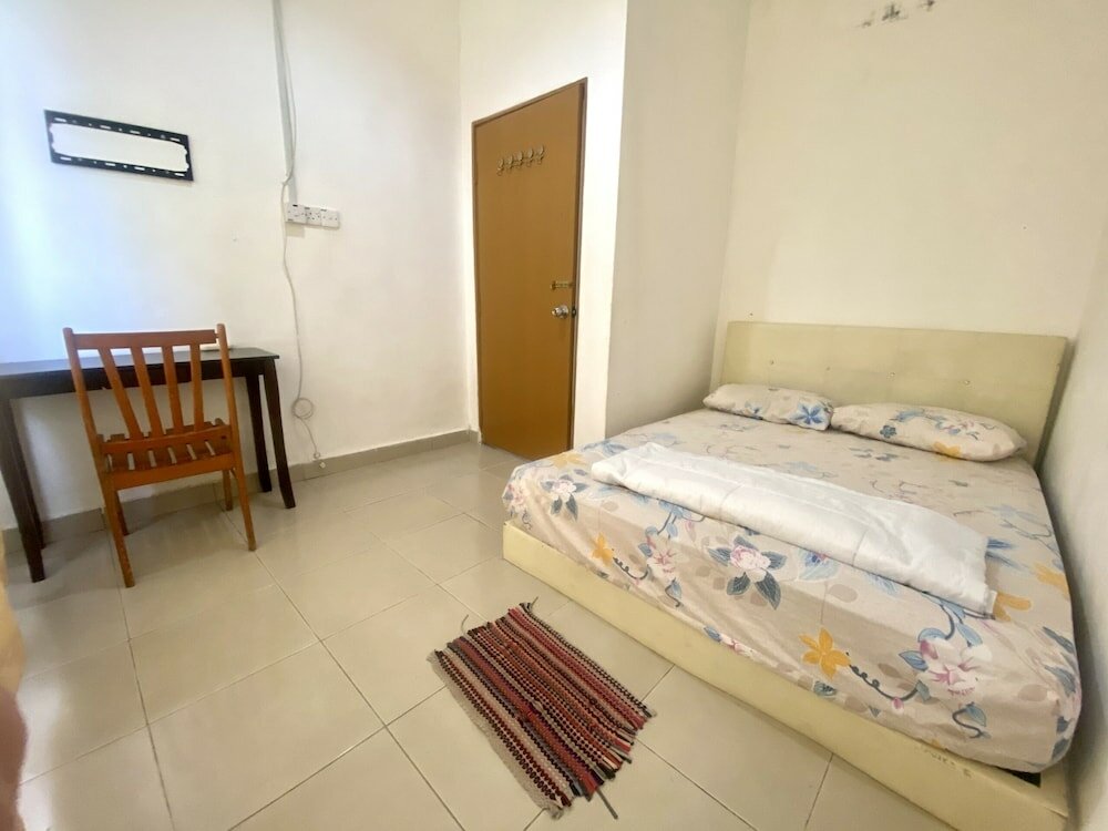Фото Oyo Home 90382 Chaah Homestay 2