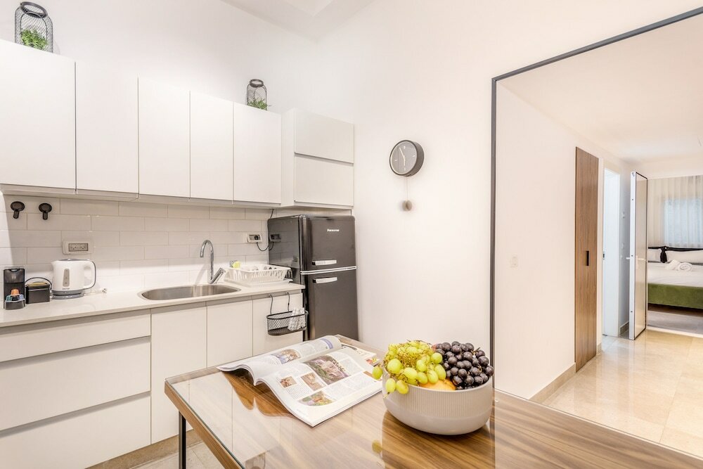 Фото Modern 1 Bdr with balcony