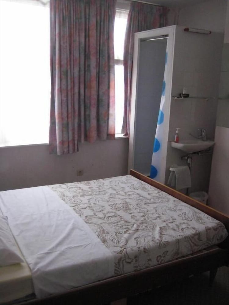 Фото Logies Grenadine