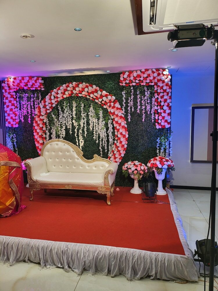 Фото Отель The Adventure Luxury Hotel