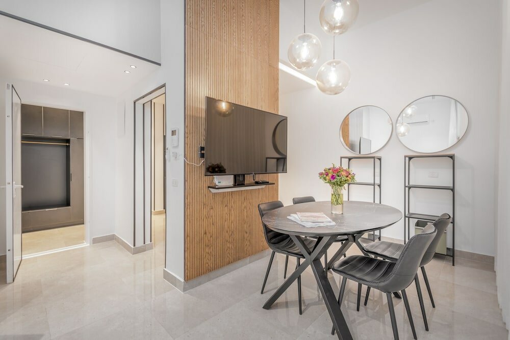 Фото Sea U Jerusalem Mahane Yehuda Apartment Hotel