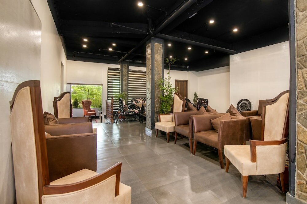 Фото Sumi Queen's Yard Rink Mall Darjeeling