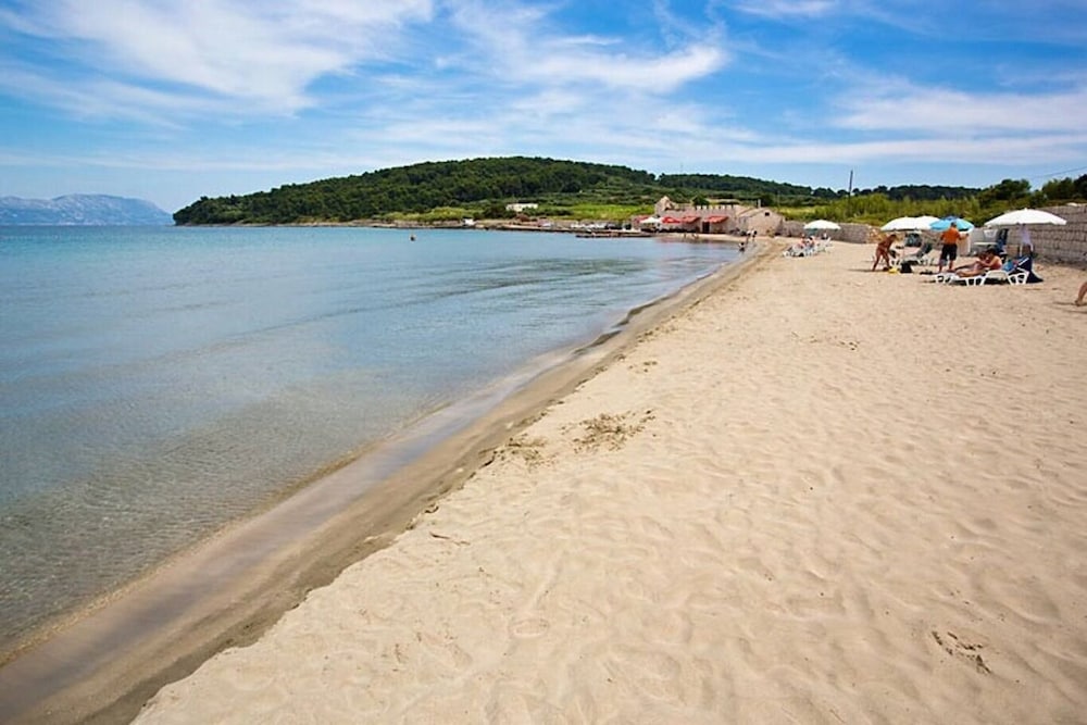 Фото Sunny - 50 m From sea - A2