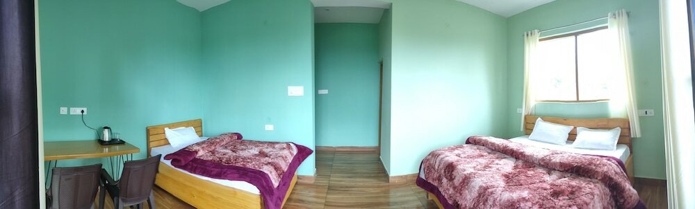 Фото Flyscape Hostel