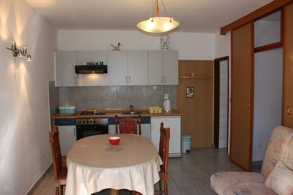 Фото Petri - Close to the sea - A3 Sivi