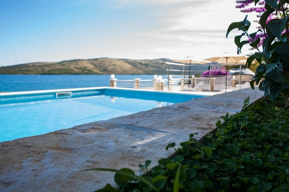 Фото Rose - 30 m From the Beach - A3