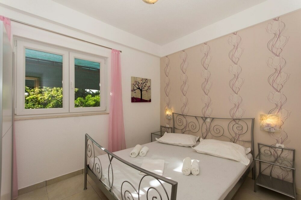 Фото Ante - 50m From the sea - A2