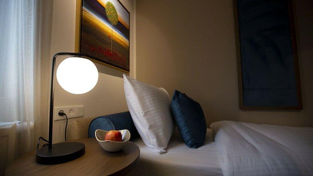 Фото Delphi Hotel & Restaurant