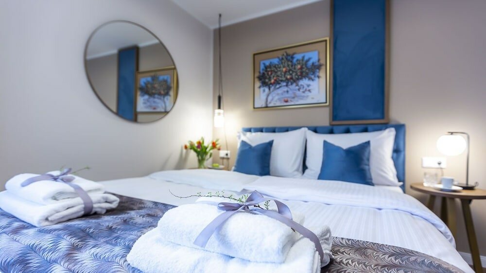 Фото Delphi Hotel & Restaurant