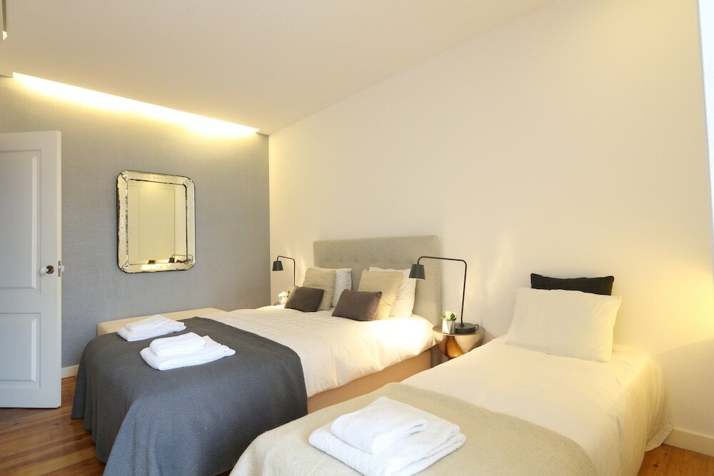 Фото Olivier Premium Apartments - Downtown