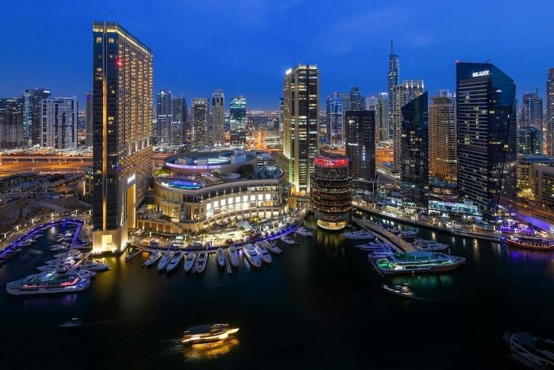 Апартаменты 3br Paradise for 8 With Spectacular Marina Views! в Дубае