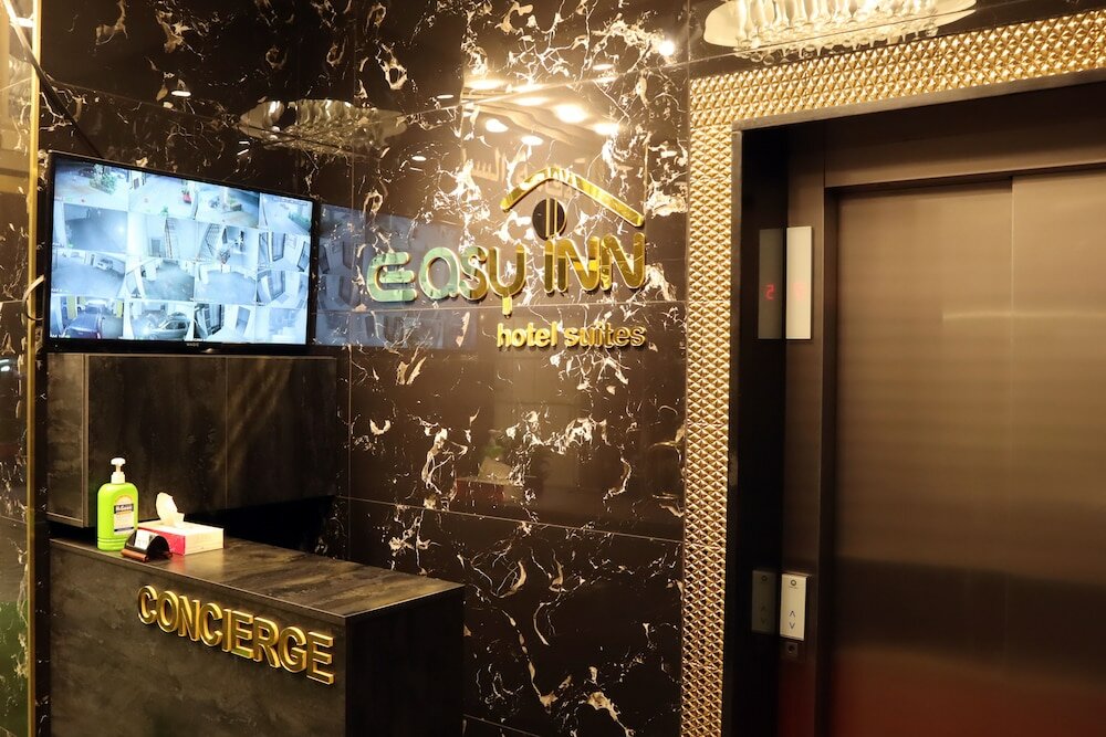 Фото Easy Inn Hotel Suites