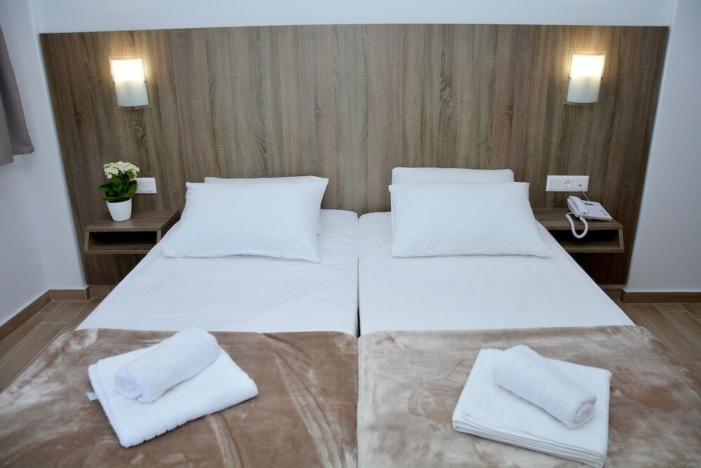 Фото Scandinavia Hotel