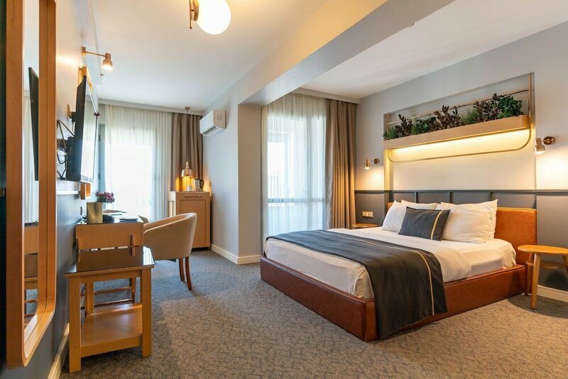 Гостиница Viva La Vita Hotel Bornova в Борнове