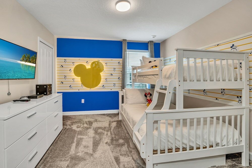 Фото 4530 Narrative Ln