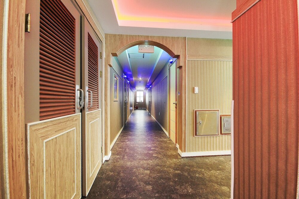 Фото Gwangju Sangmu Castle