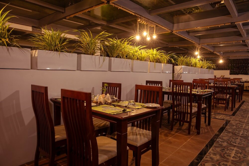 Фото Tuskers Hill by Poppys Anaikatti