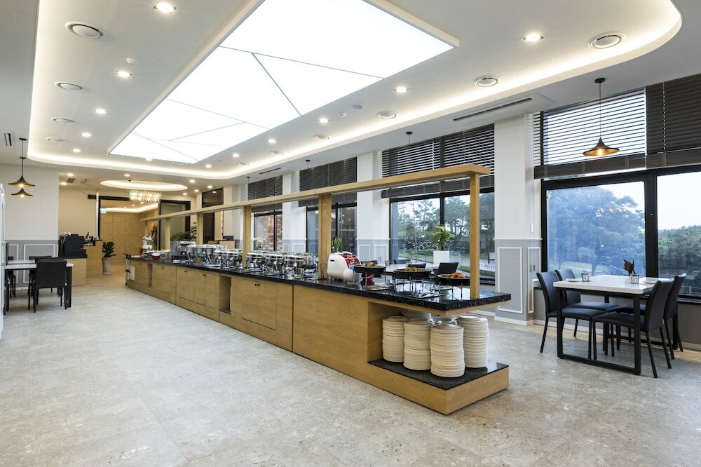 Фото Casaloma Hotel