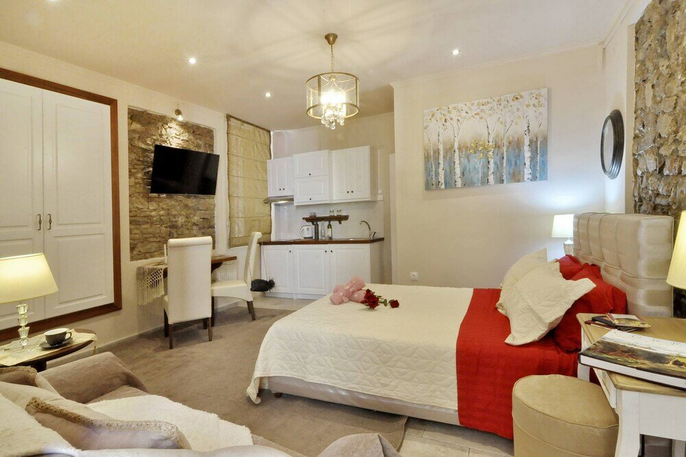 Фото Venetian Suites Metropolis by Konnect, Old Corfu Town