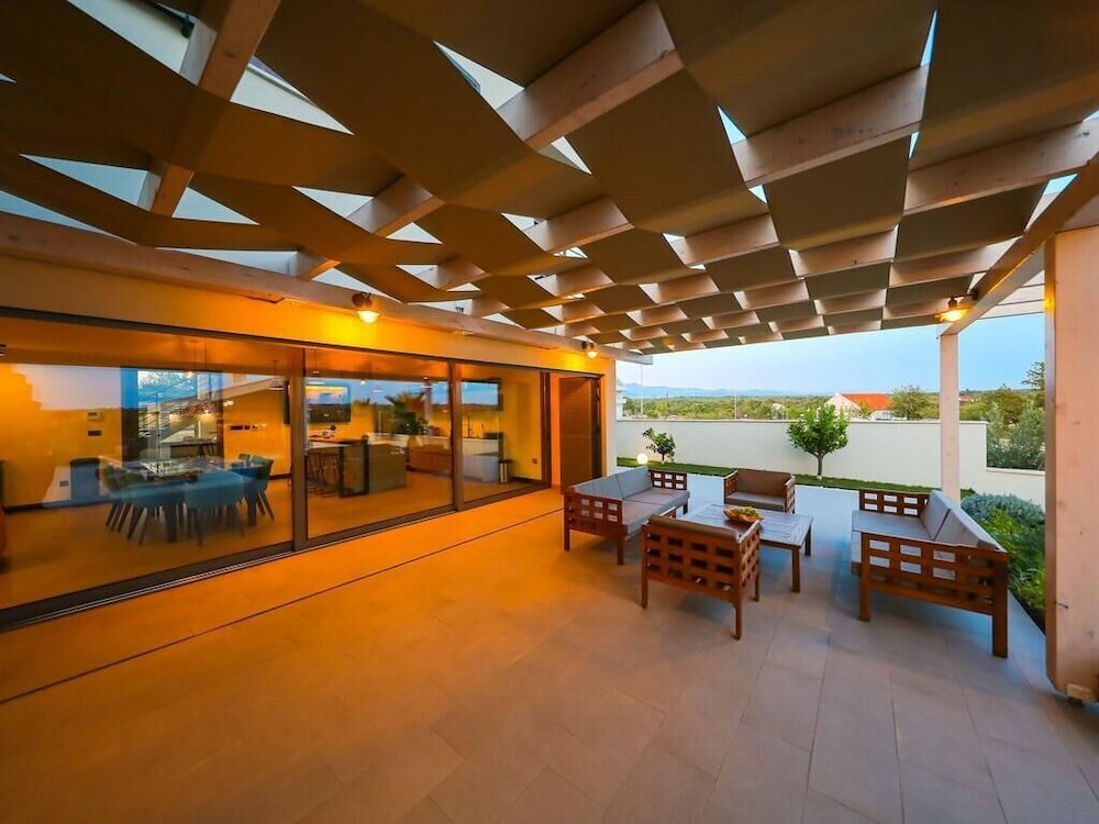 Фото Villa Petra