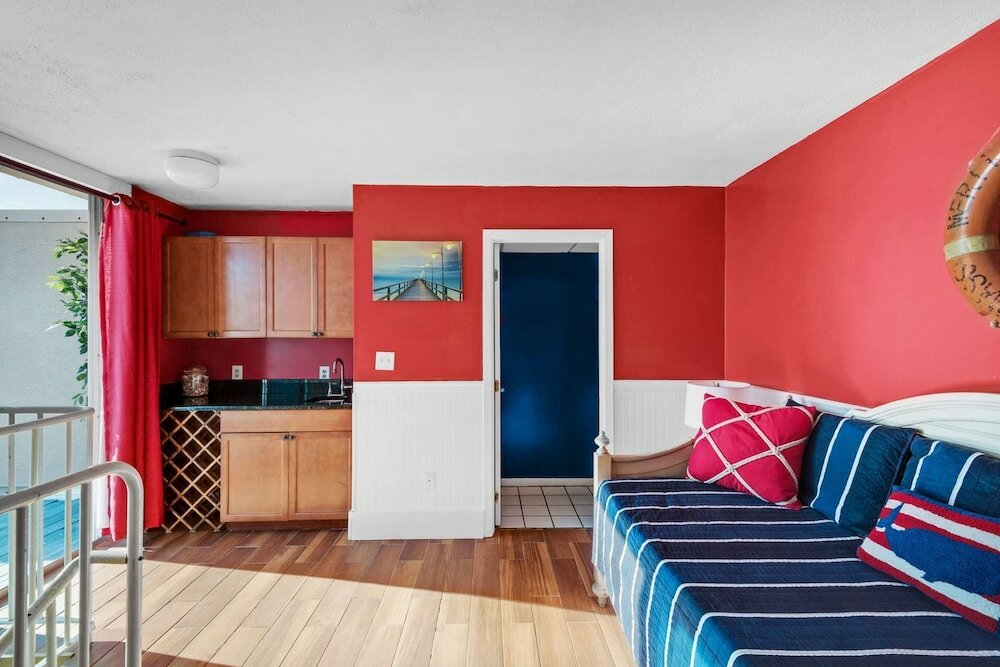 Фото Edgewater by iTrip Panama City Beach