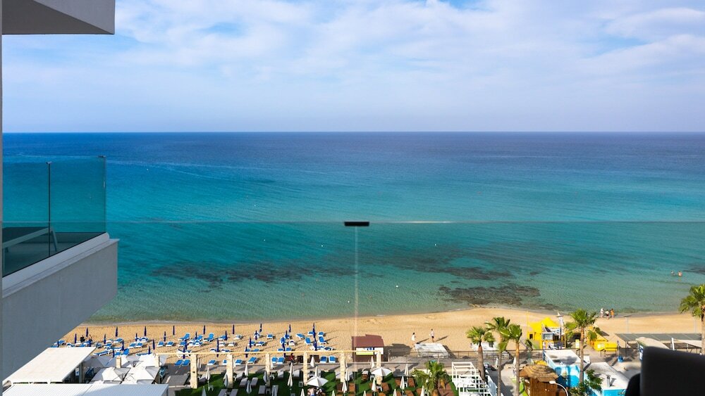 Фото Flamingo Paradise Beach Hotel Adults Only