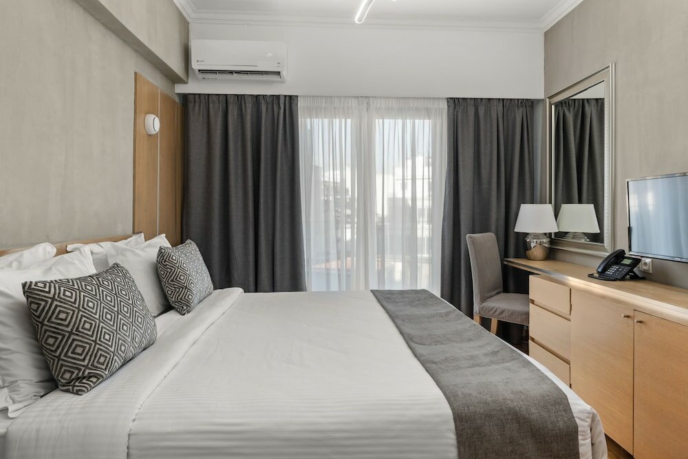 Фото Athens Warehouse Boutique Hotel & Suites
