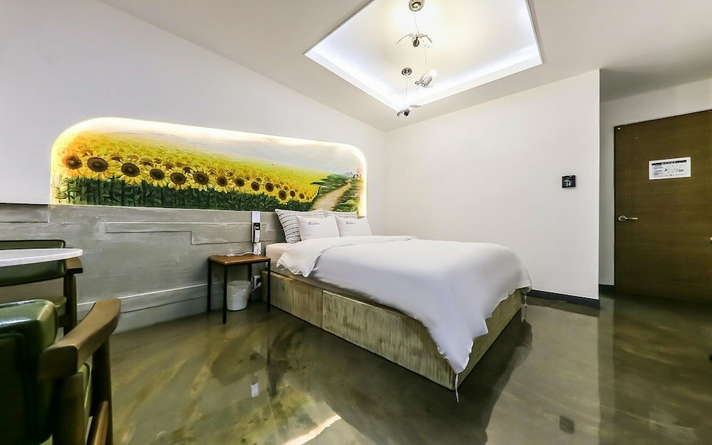 Фото Daejeon Seonhwa Olivia