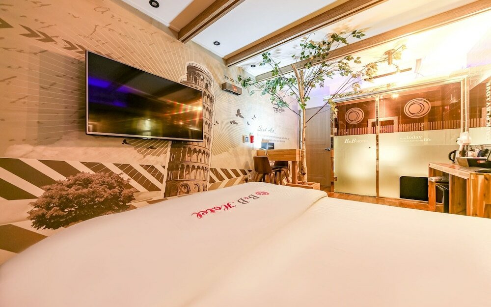 Фото Daegu Dongseongno B and B