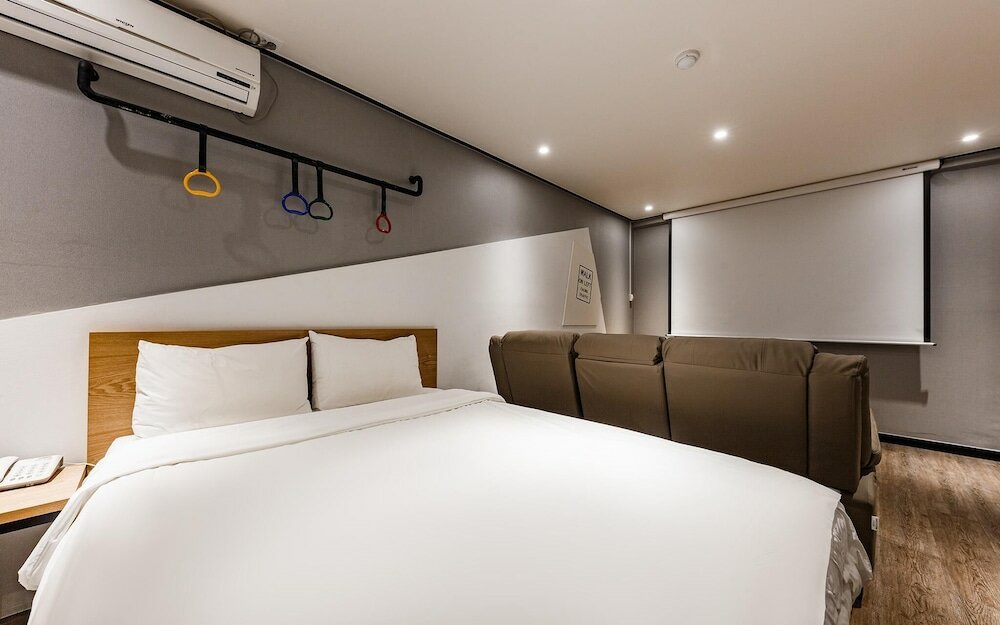 Фото Daejeon Daesa Hotel Bus