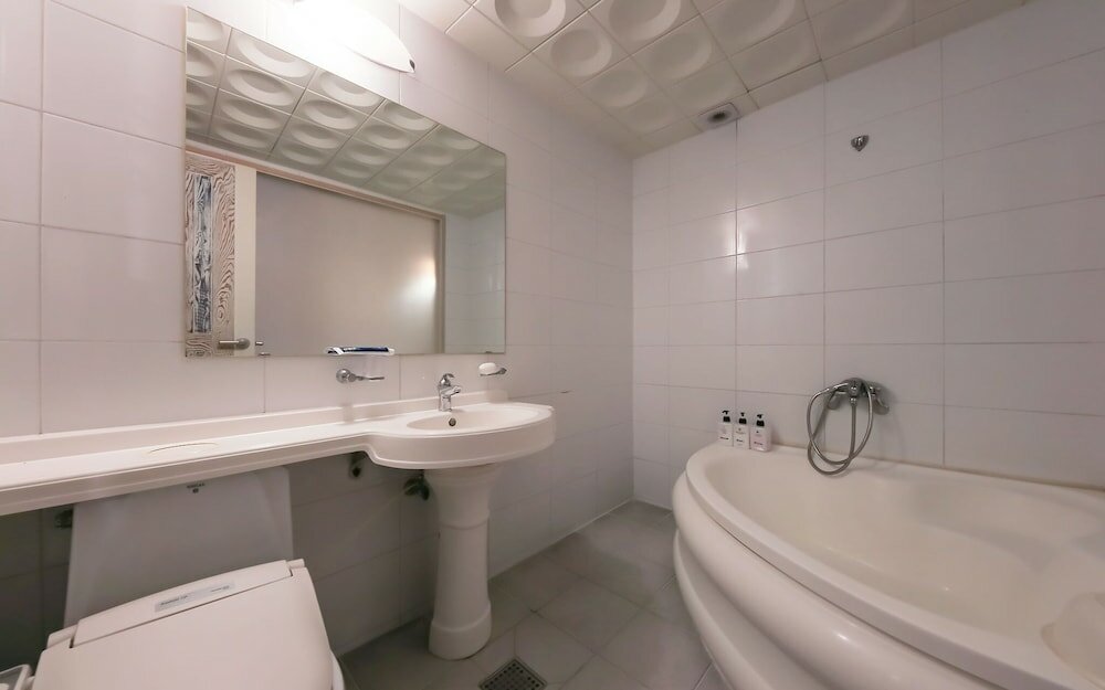 Фото Daejeon Yongjeon Richtel