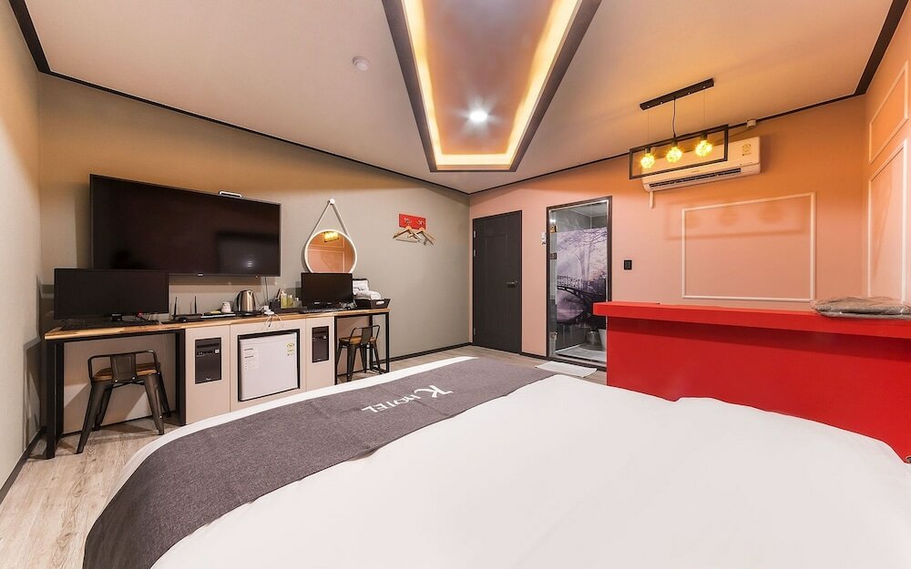 Фото Suwon Yeongtong K Hotel