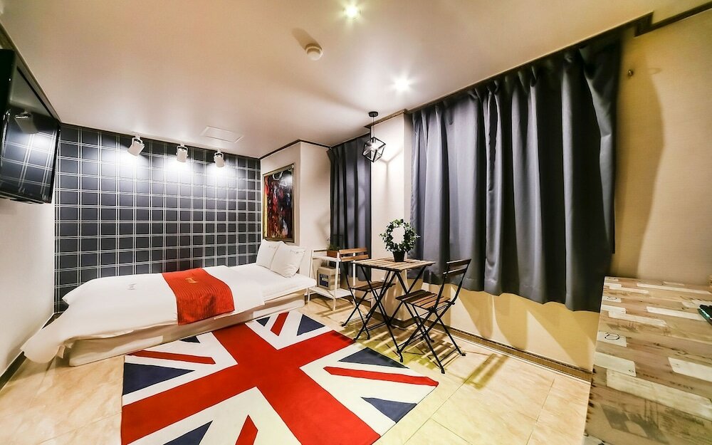 Фото Changwon Palyongdong Time