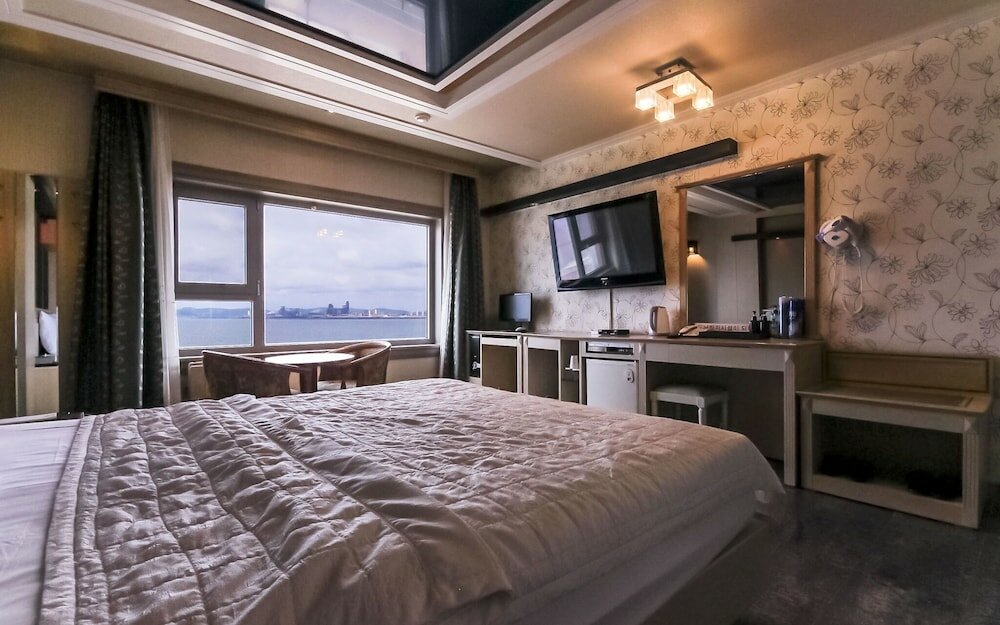 Фото Pohang Yeongildae N-beach