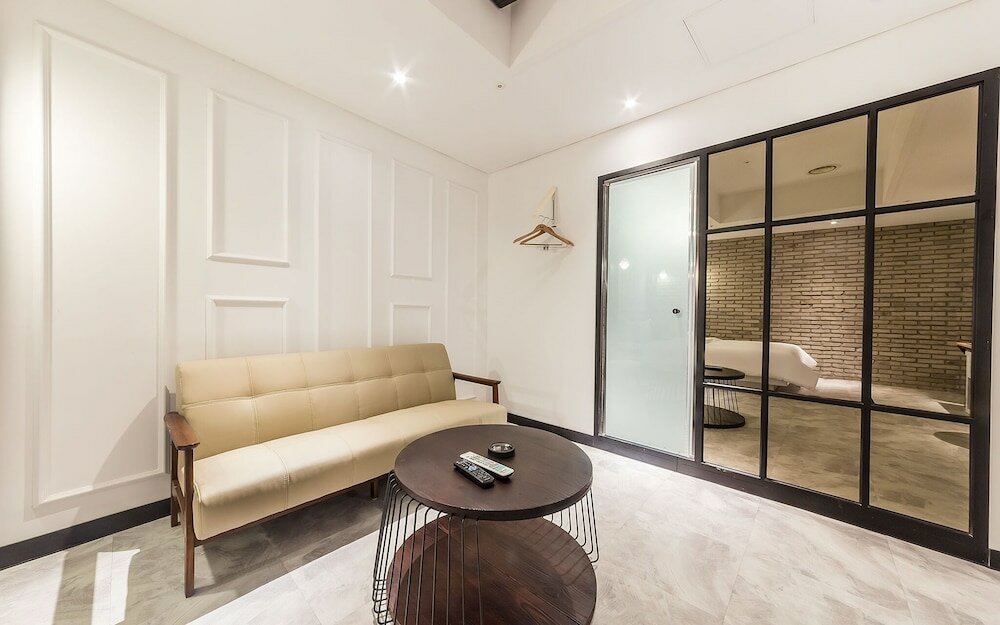 Фото Suwon Johnny B