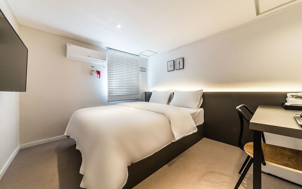 Фото Incheon Mono Hotel