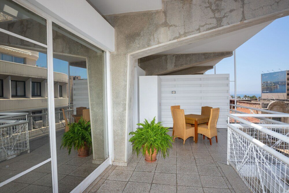 Фото 1-80 Collection Limassol Historic Center