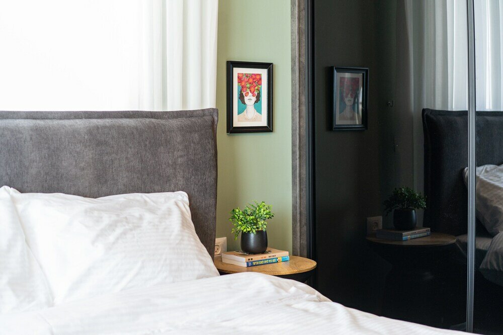 Фото Bright Sunny Holiday Home with Sea Views