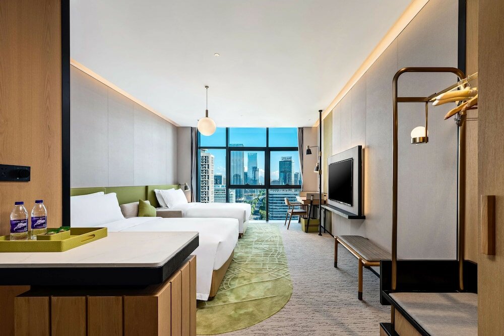 Фото Hilton Garden Inn Shenzhen Nanshan Science & Technology Park