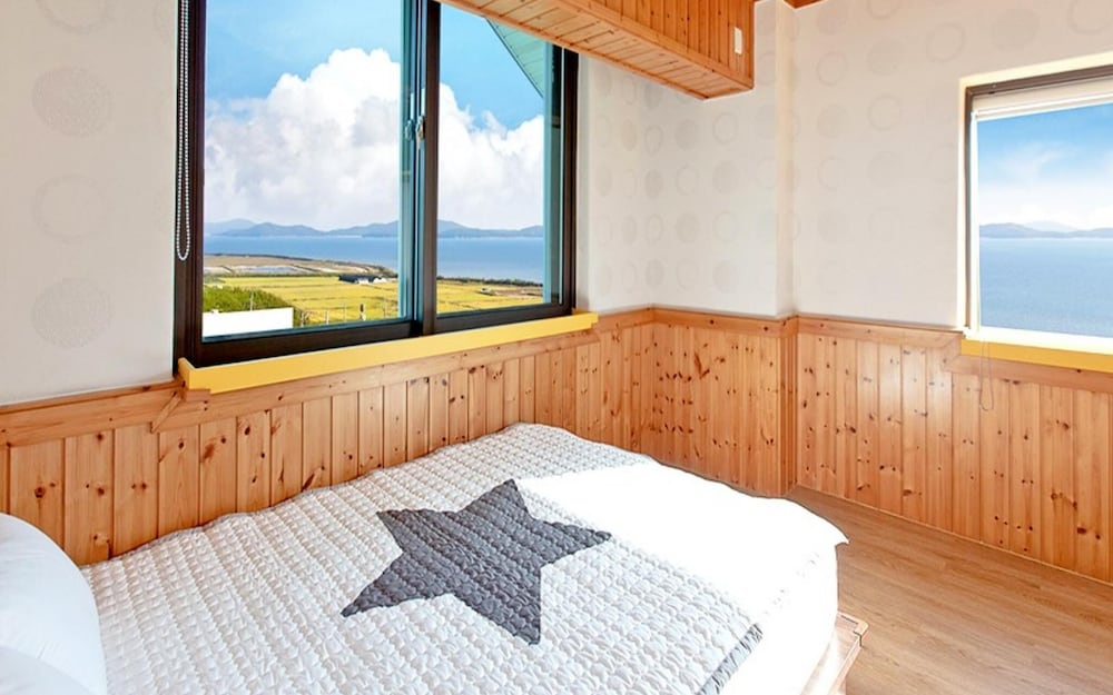 Фото Ganghwado Baobab Pension