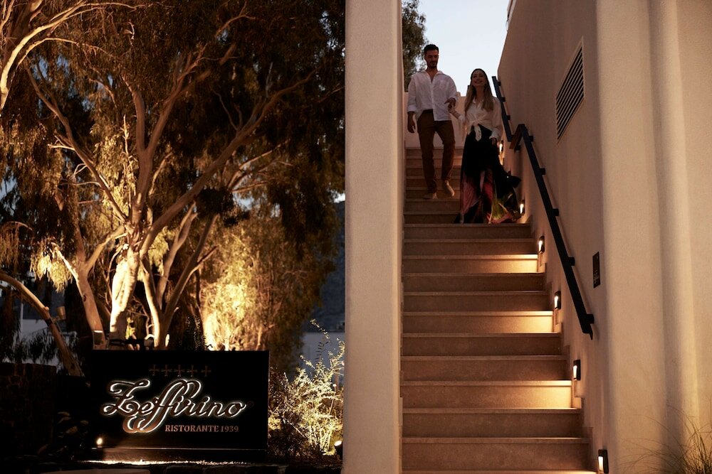 Фото Radisson Blu Zaffron Resort, Santorini