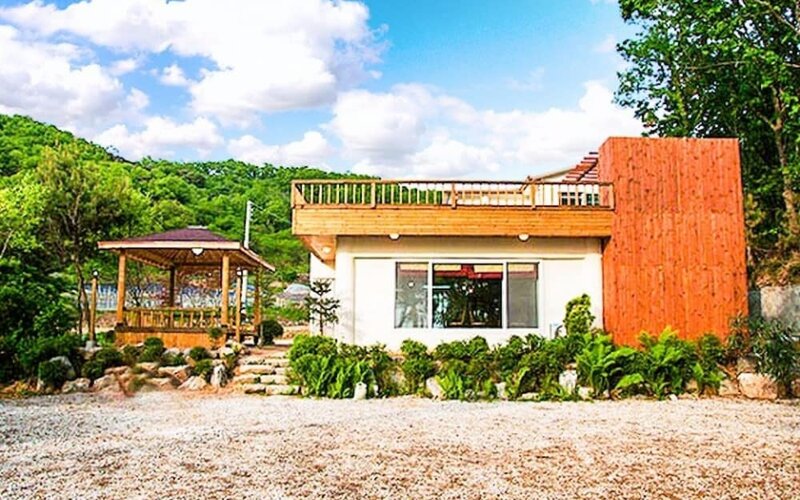 Гостиница Ganghwado Noeulbit Meomuneunjip Pension
