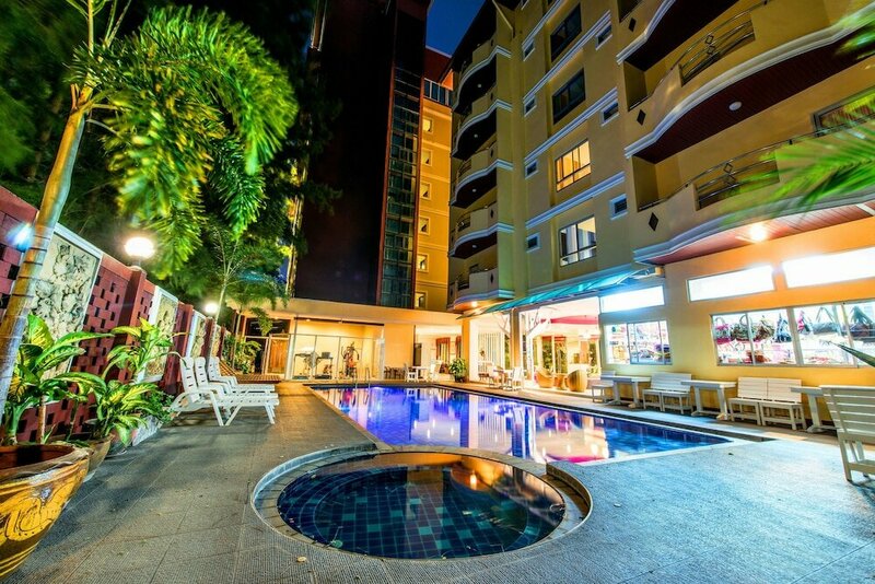 Гостиница J A Villa Pattaya Hotel в Паттайе